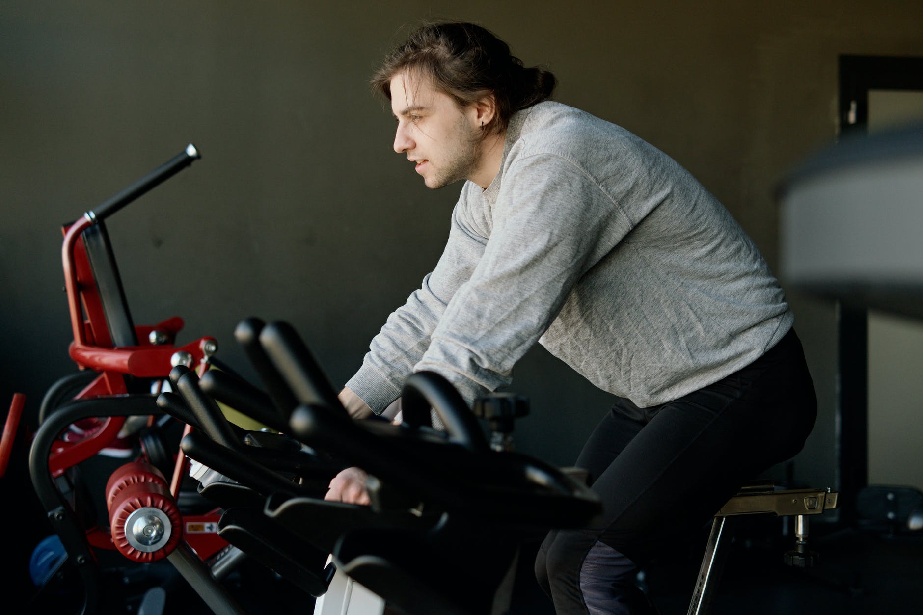 Photo by Ivan Samkov on <a href="https://www.pexels.com/photo/man-on-an-exercise-bike-at-the-gym-4162580/" rel="nofollow">Pexels.com</a>